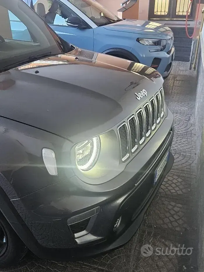 Usata Jeep Renegade 130 CV (95 kW) 2020 Grigio SUV