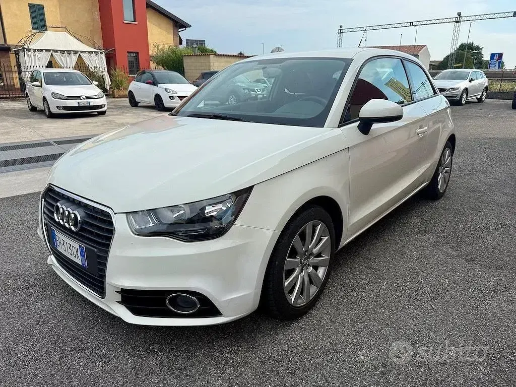 Usata Audi A1 Ambition 86 CV (63 kW) 2011 Bianco Utilitaria