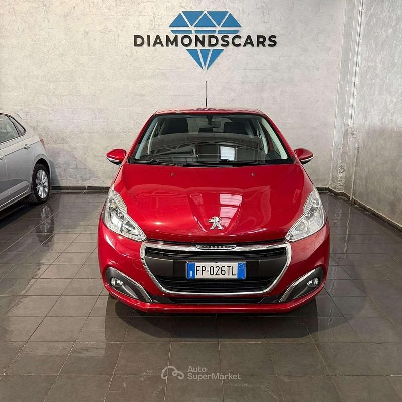 Usata Peugeot 208 Allure 75 CV (55 kW) 2018 Rosso Utilitaria