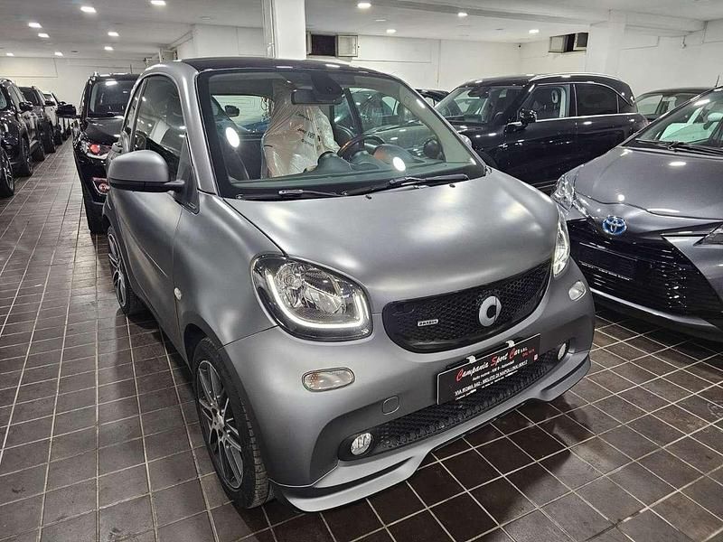 Usata Smart ForTwo Coupé Brabus Xclusive 109 CV (80 kW) 2019 Brown scintillante Utilitaria
