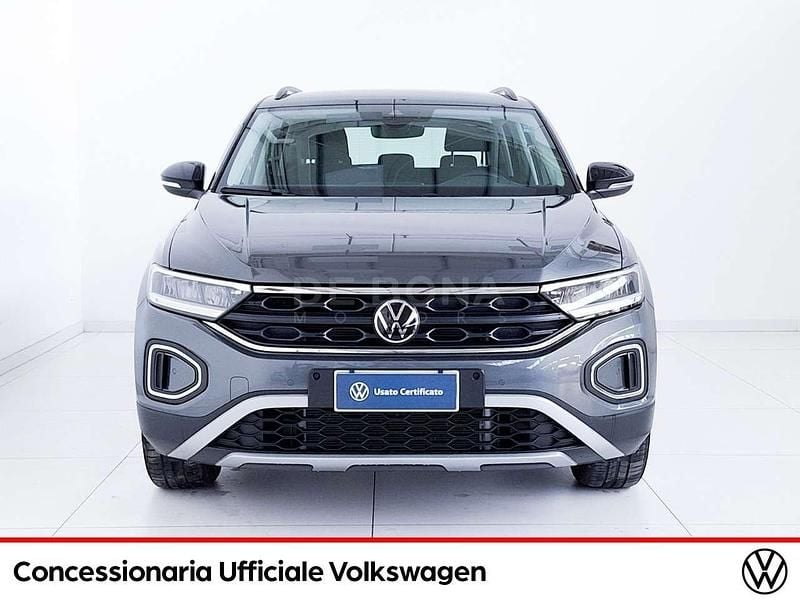 Usata VW T-Roc Life 150 CV (110 kW) 2024 Indium grey / tetto nero SUV