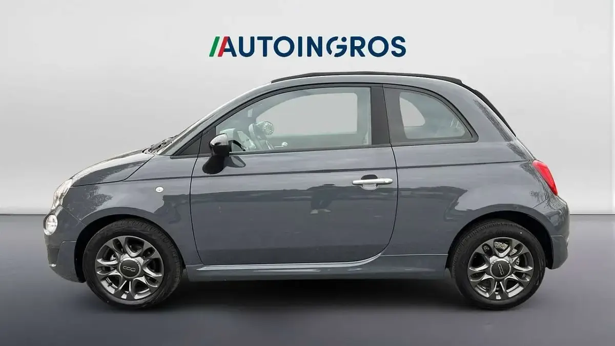 Usata Fiat 500C Connect 69 CV (50 kW) 2021 Grigio carrara Cabrio