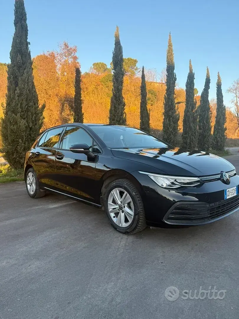 Usata VW Golf VIII 150 CV (110 kW) 2021 Nero Berlina
