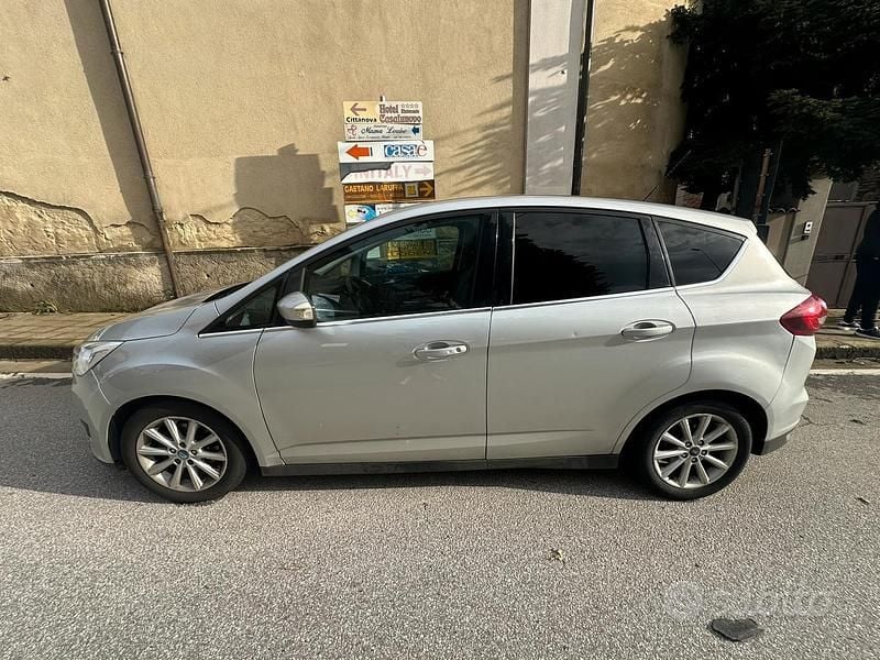 Usata Ford C-MAX 120 CV (88 kW) 2017 Monovolume