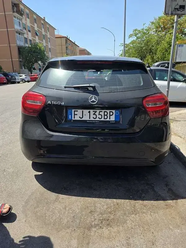 Usata Mercedes A160 90 CV (66 kW) 2017 Berlina