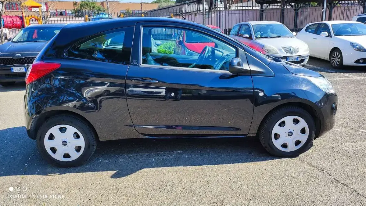 Usata Ford Ka 69 CV (50 kW) 2014 Nero Berlina