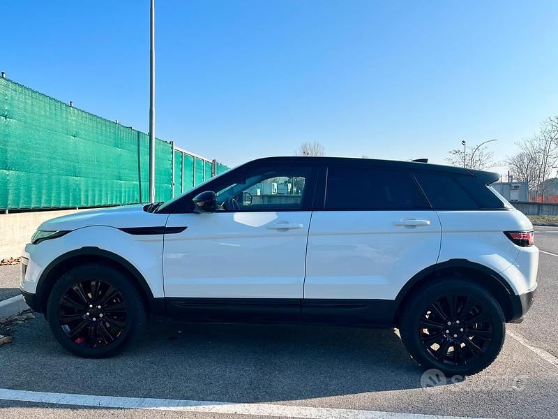 Usata Land Rover Range Rover evoque 150 CV (110 kW) 2017 Station wagon