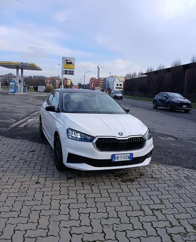 Usata Skoda Fabia Selection 80 CV (58 kW) 2024 Bianco Utilitaria