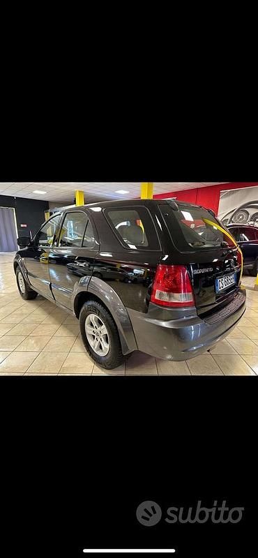 Usata Kia Sorento 140 CV (102 kW) 2004 Nero SUV