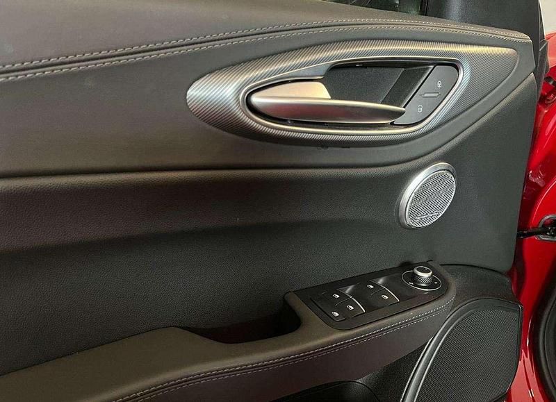 Usata Alfa Romeo Giulia Veloce 280 CV (205 kW) 2023 Rosso alfa Berlina