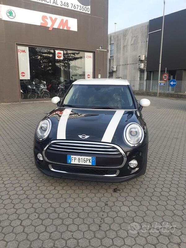 Nero Usata 2018 Mini Cooper D Hype Utilitaria | 13.000 € (Cara) - Immagine 1/4