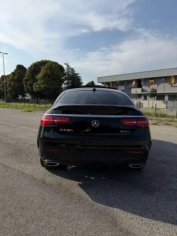Usata Mercedes GLE350 258 CV (189 kW) 2019 Nero SUV