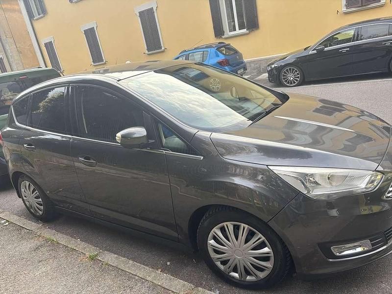 Usata Ford C-MAX Titanium 120 CV (88 kW) 2018 Monovolume