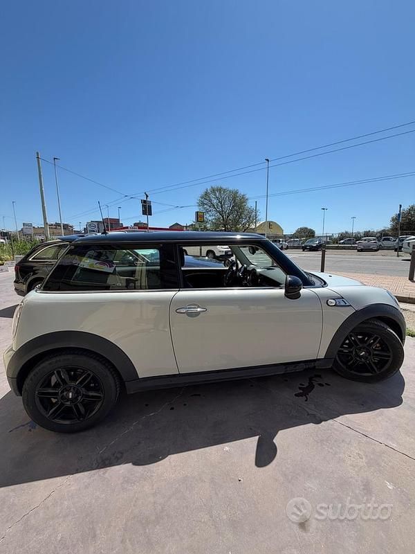 Usata Mini Cooper Coupé 143 CV (105 kW) 2012 Grigio Coupé