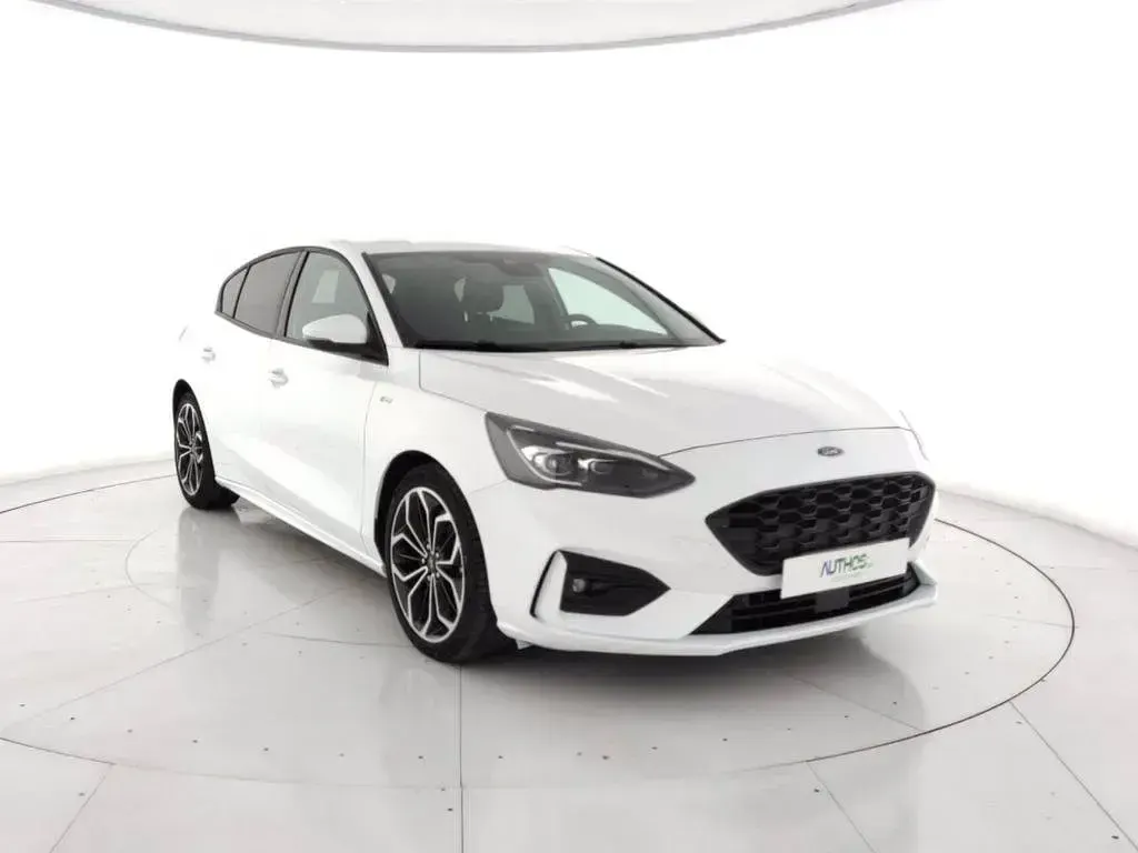 Occasion Ford Focus ST-Line 120 ch (88 kW) 2021 Blanc Berline