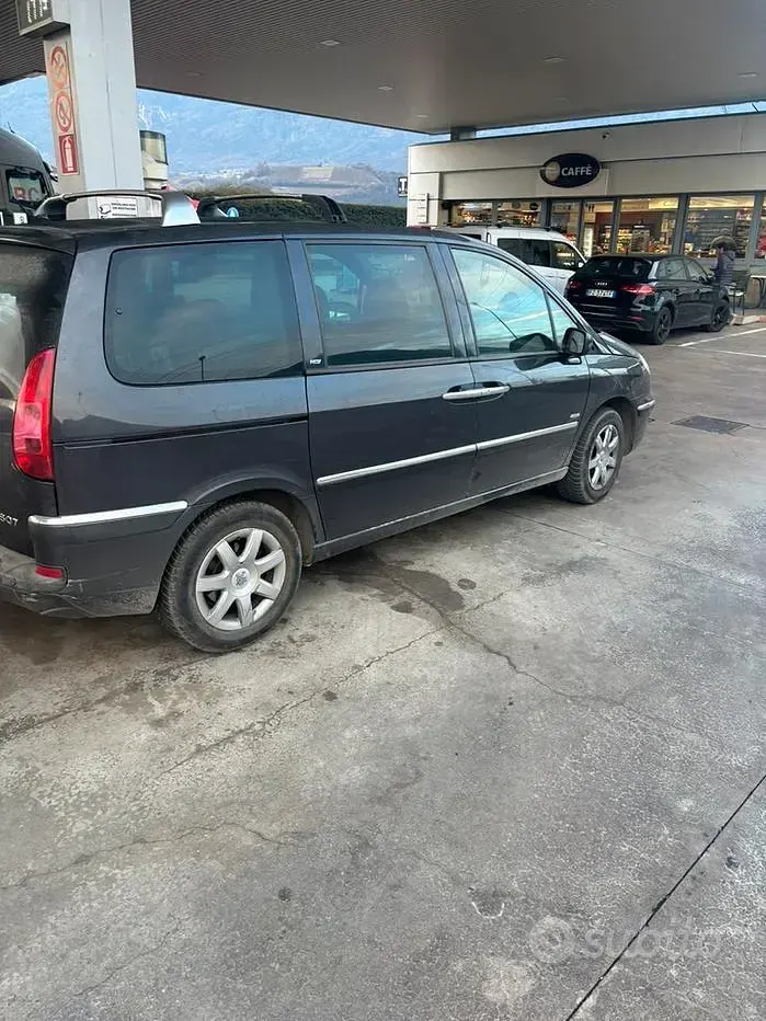 Usata Peugeot 807 120 CV (88 kW) 2008 Monovolume