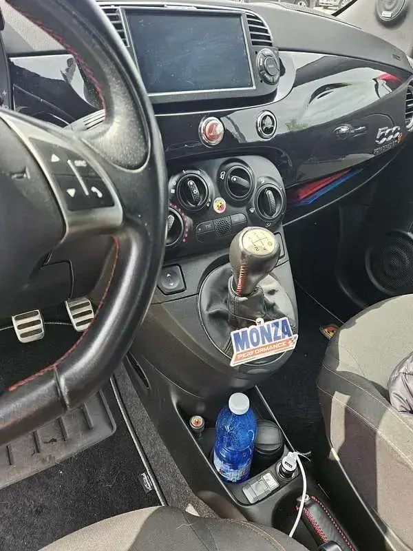Usata Abarth 500 135 CV (99 kW) 2010 Utilitaria