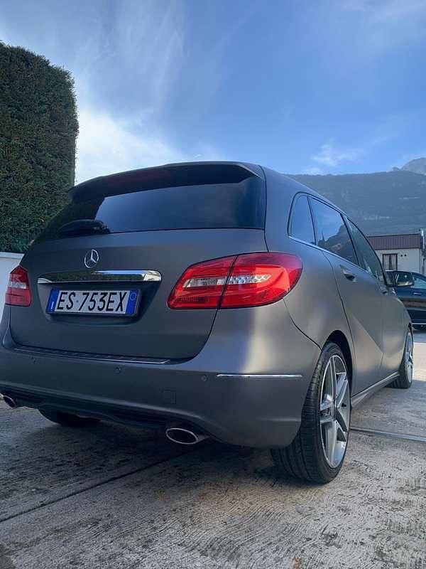 Usata Mercedes B180 Premium 109 CV (80 kW) 2013 Monovolume
