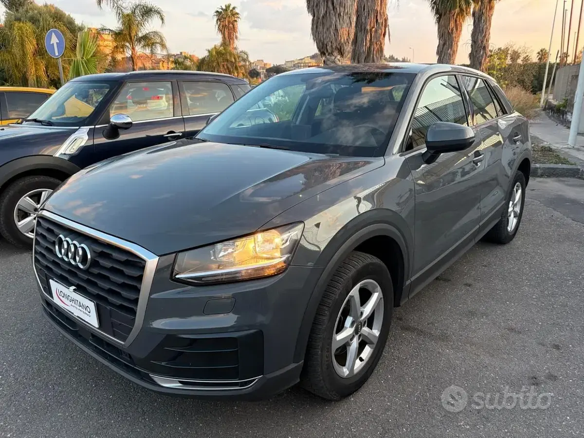 Usata Audi Q2 150 CV (110 kW) 2019 Grigio SUV