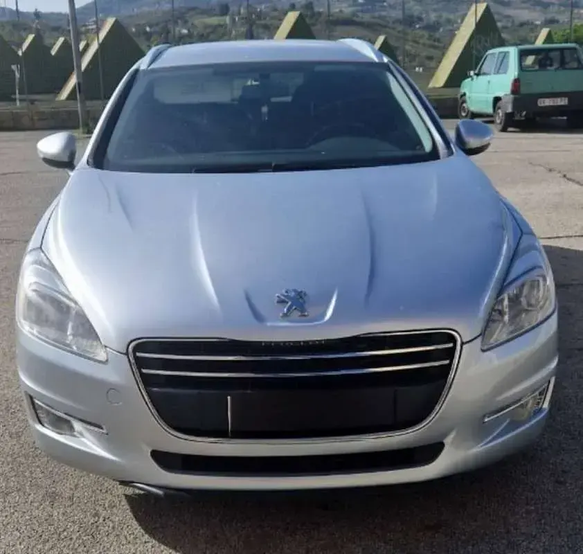 Usata Peugeot 508 SW Access 140 CV (102 kW) 2014 Grigio Station wagon