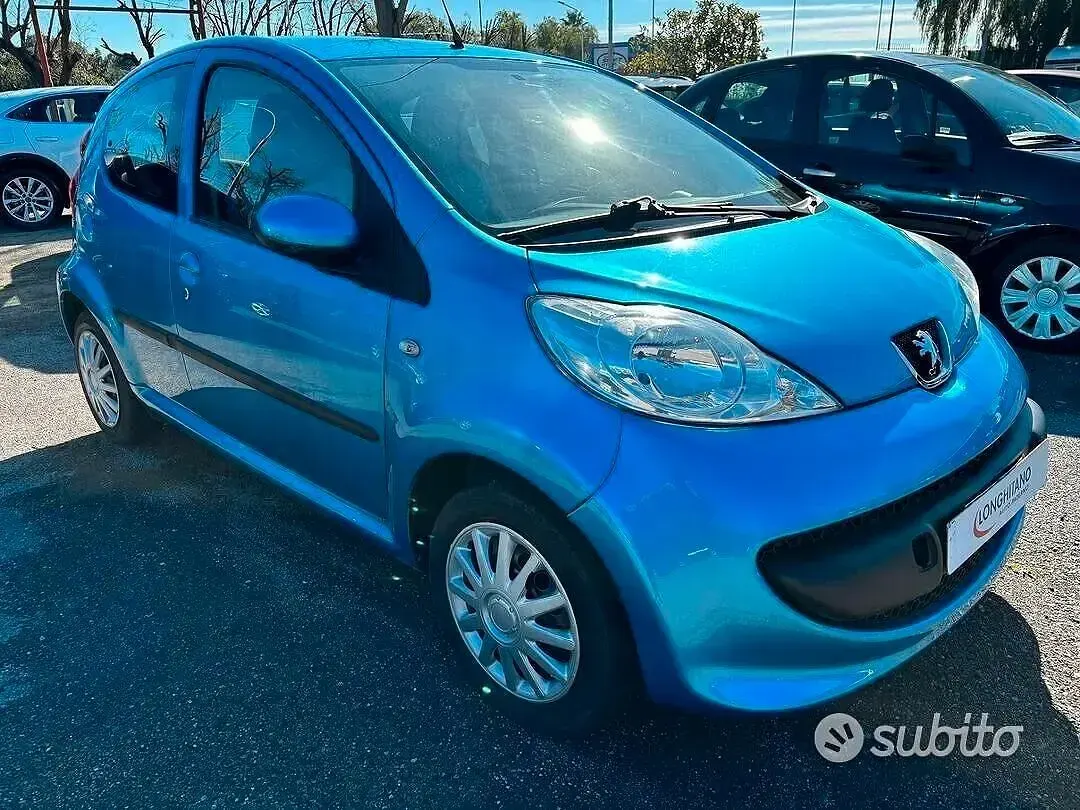 Usata Peugeot 107 68 CV (50 kW) 2008 Blu Utilitaria