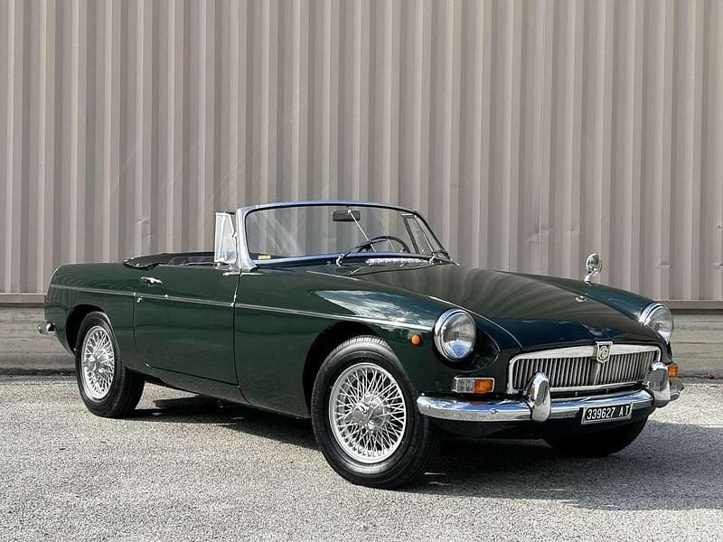 Usata MG B 95 CV (69 kW) 1966 Verde Cabrio