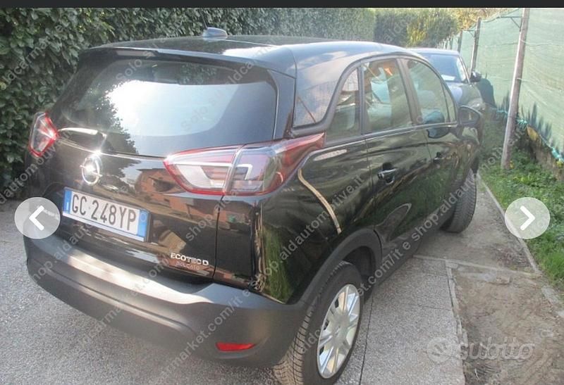 Usata Opel Crossland X 102 CV (75 kW) 2021 Nero SUV
