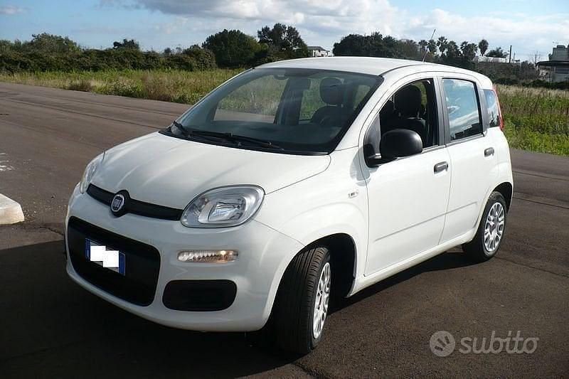 Usata Fiat Panda Easy 69 CV (50 kW) 2019 Bianco Berlina