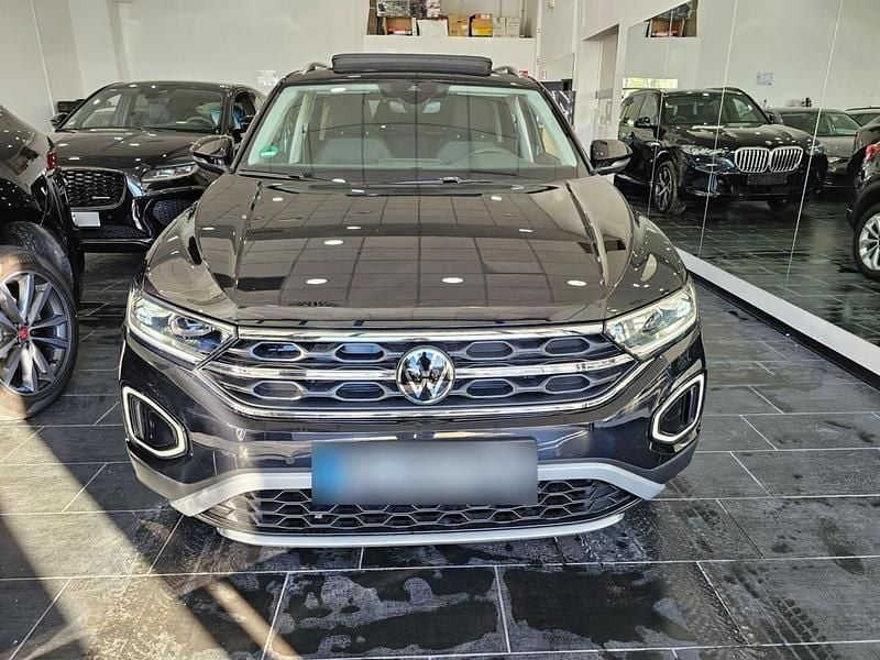 Usata VW T-Roc Style 116 CV (85 kW) 2023 Deep black SUV