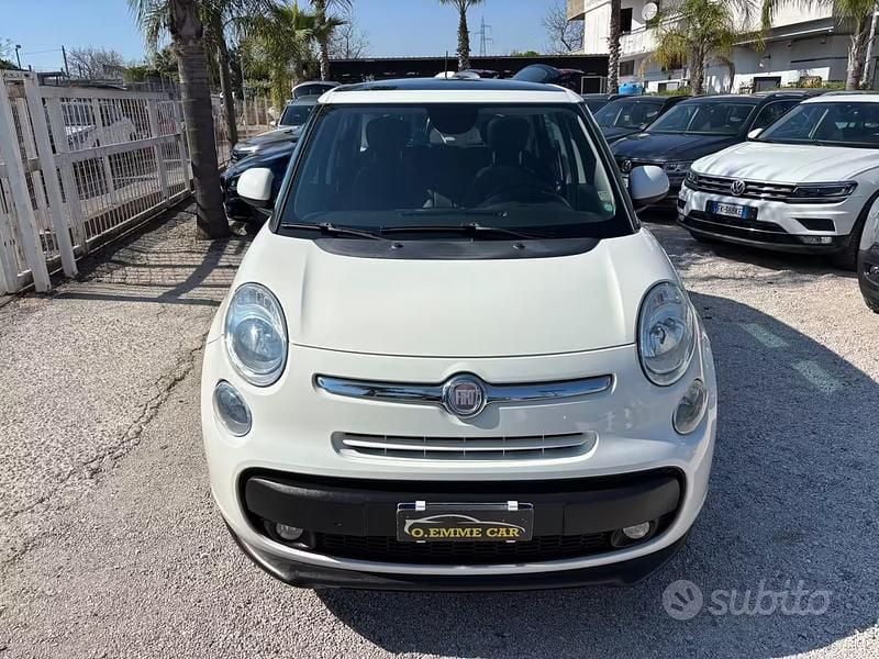 Usata Fiat 500L Lounge 95 CV (69 kW) 2012 Bianco Monovolume