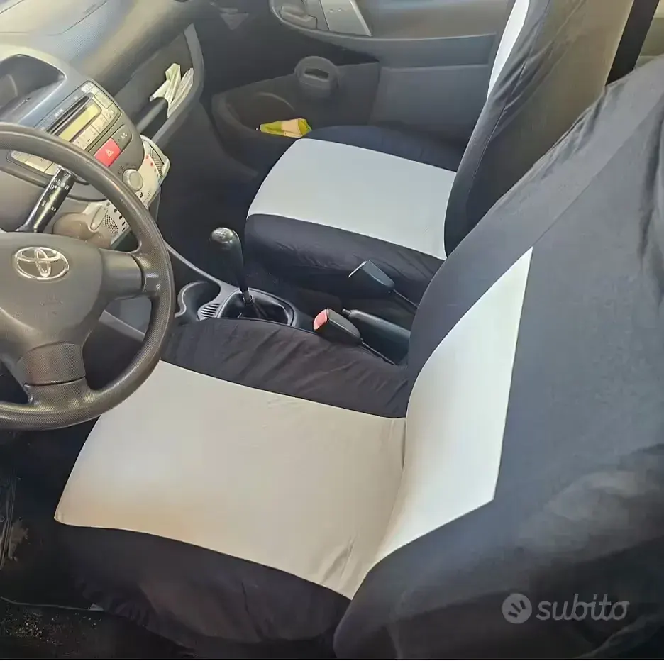 Usata Toyota Aygo 68 CV (50 kW) 2009 Utilitaria