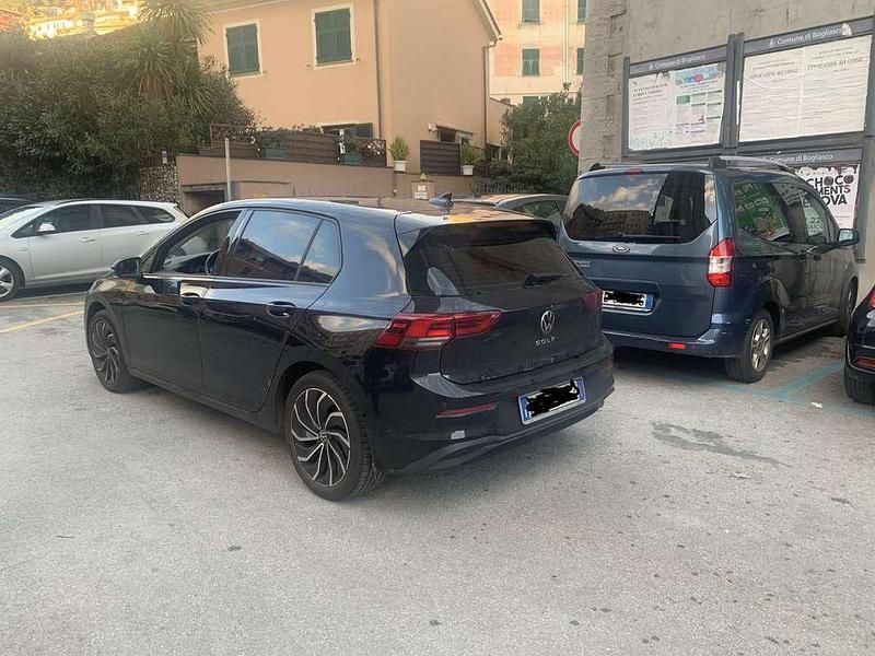 Usata VW Golf VIII Life 110 CV (80 kW) 2021 Nero Berlina