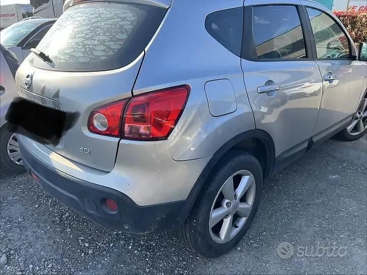Usata Nissan Qashqai Tekna 150 CV (110 kW) 2007 Grigio SUV
