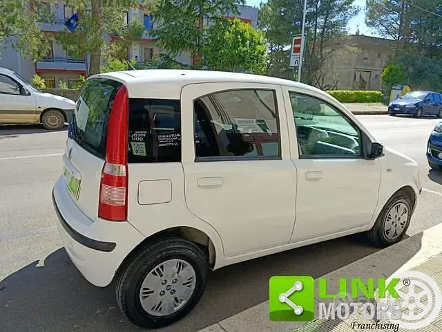 Usata Fiat Panda Dynamic 69 CV (50 kW) 2006 Bianco Utilitaria