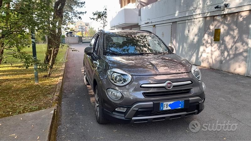 Usata Fiat 500X 170 CV (125 kW) 2015 Marrone SUV