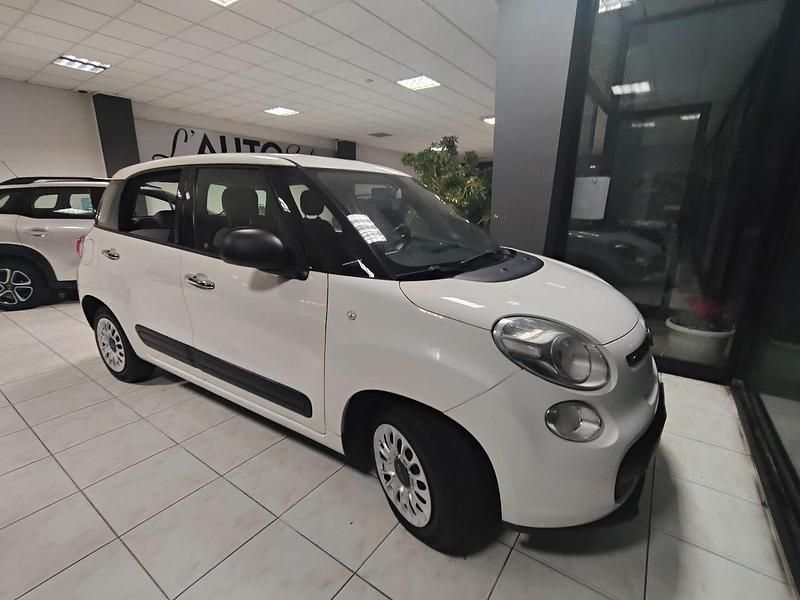 Usata Fiat 500L Easy 84 CV (61 kW) 2013 Bianco Monovolume