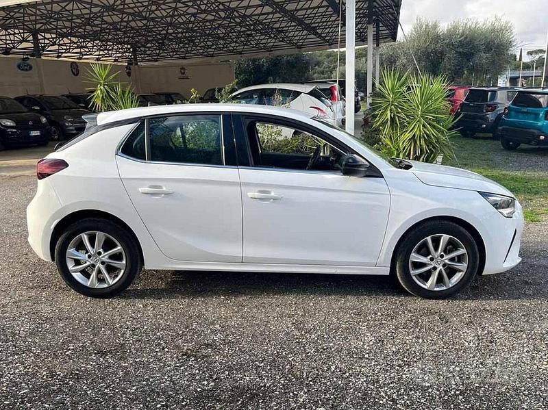 Usata Opel Corsa Elegance 75 CV (55 kW) 2023 Bianco Utilitaria