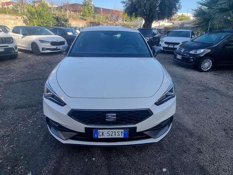 Gebraucht Seat Leon FR 150 PS (110 kW) 2022 Weiß Limousine