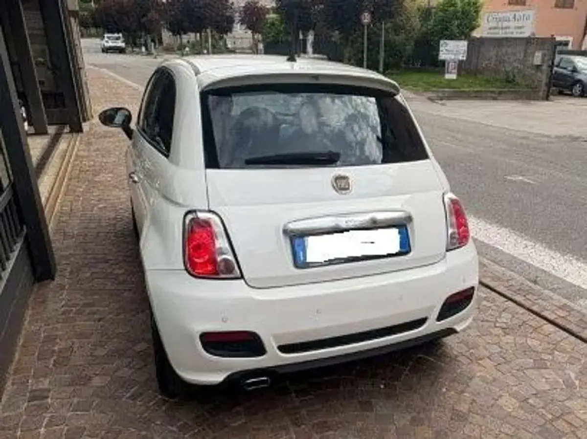 Usata Fiat 500 Sport 69 CV (50 kW) 2015 Bianco Utilitaria