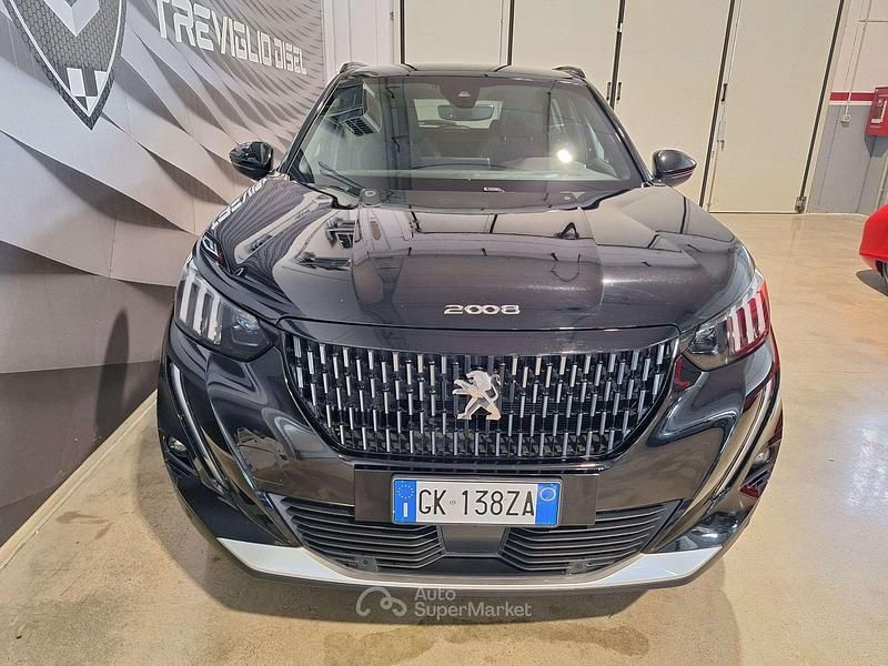 Usata Peugeot 2008 GT 131 CV (96 kW) 2022 Nero perla SUV