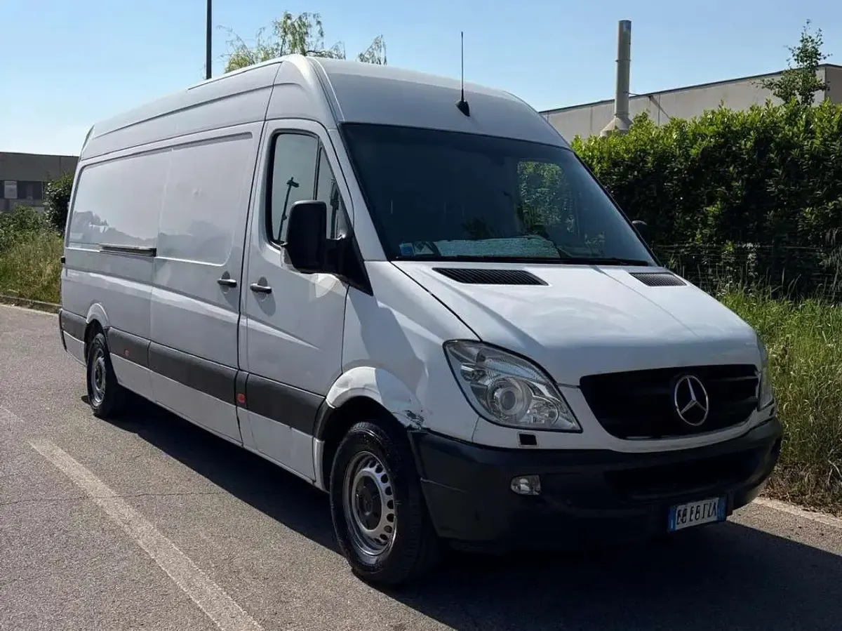 Usata Mercedes Sprinter 184 CV (135 kW) 2008 Bianco Furgone