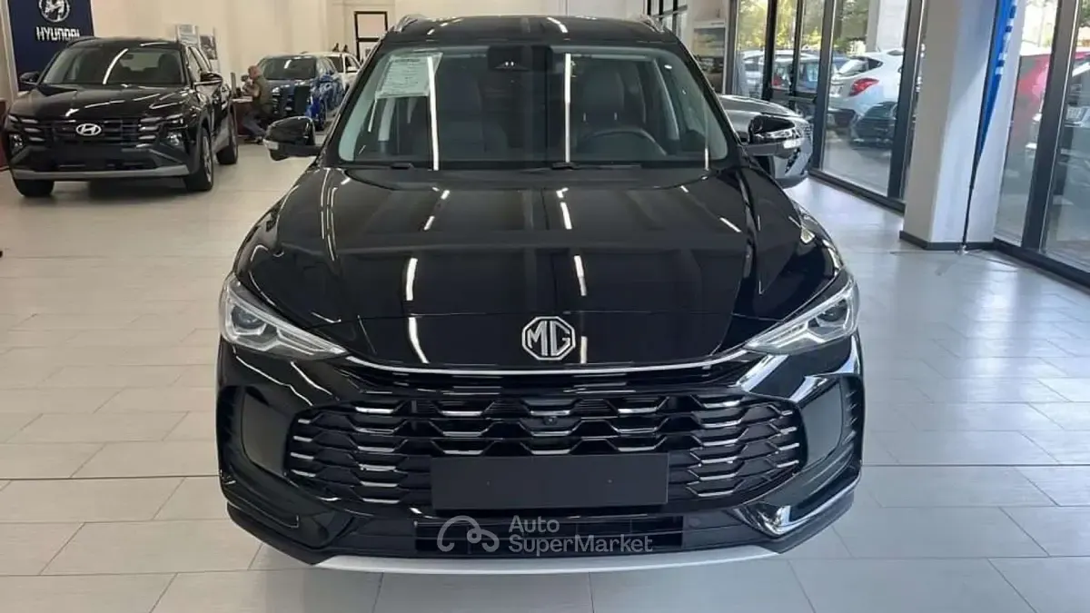 Nuevo MG ZS Comfort 197 CV (144 kW) 2025 Negro Berlina