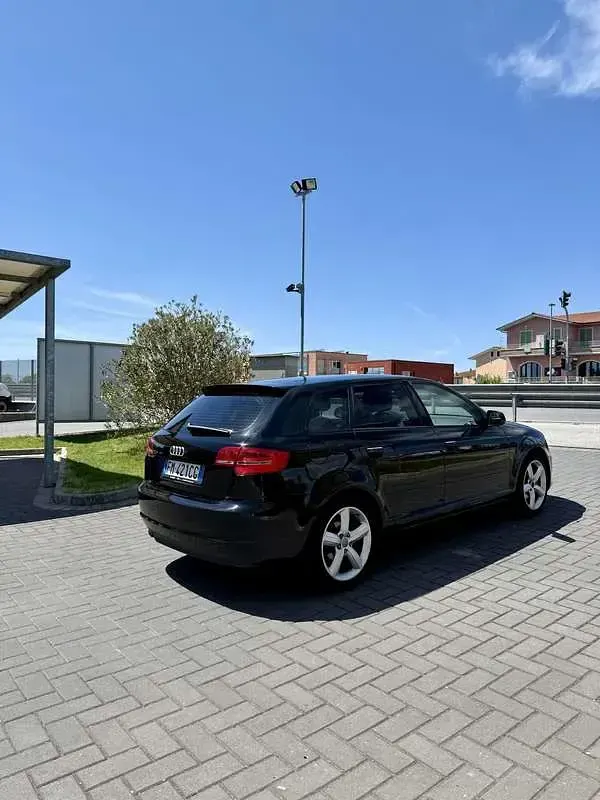 Usata Audi A3 Ambition 105 CV (77 kW) 2012 Utilitaria
