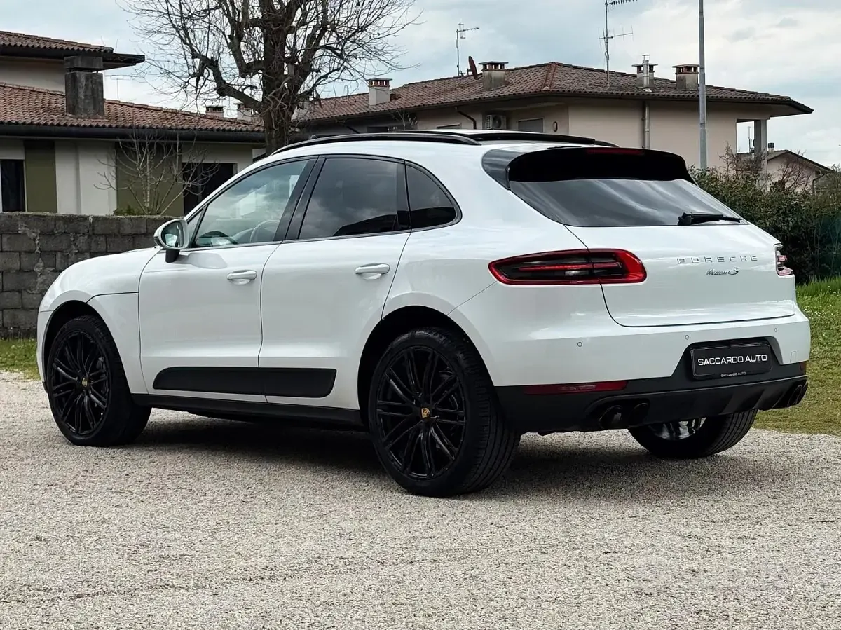 Usata Porsche Macan 250 CV (183 kW) 2017 Bianco SUV