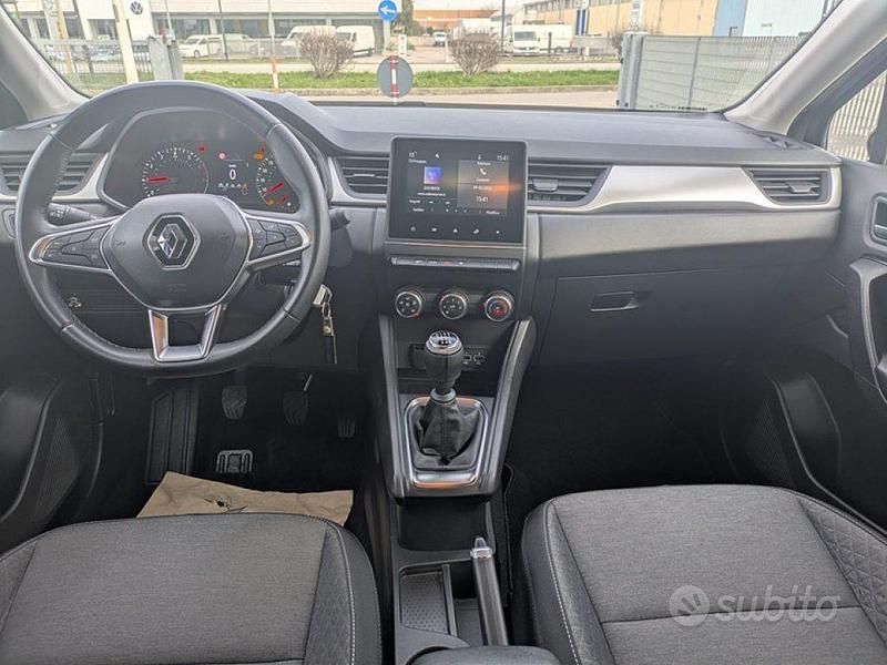 Usata Renault Captur Equilibre 101 CV (74 kW) 2022 Nero SUV