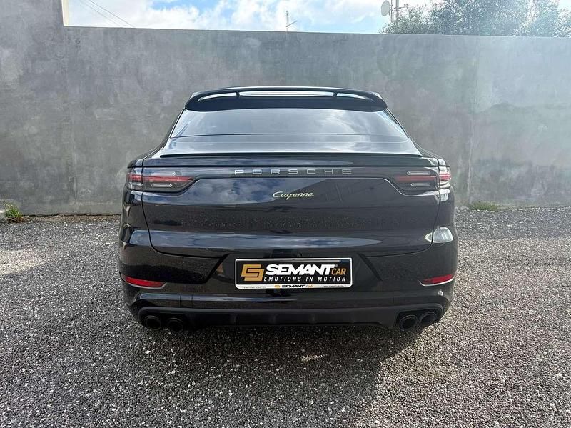 Usata Porsche Cayenne Platinum Edition 340 CV (250 kW) 2022 Nero SUV