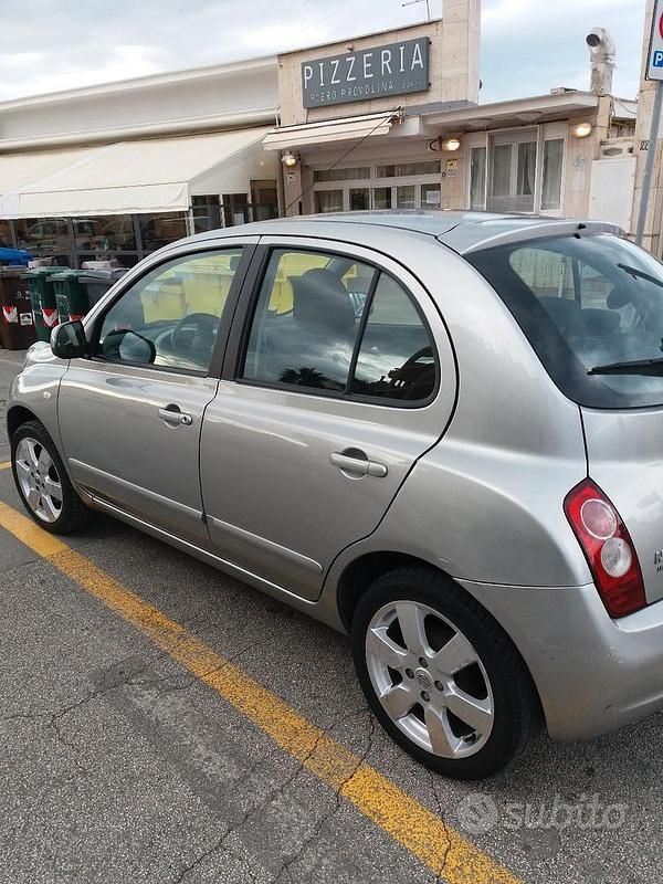 Usata Nissan Micra Acenta 80 CV (58 kW) 2010 Grigio Utilitaria