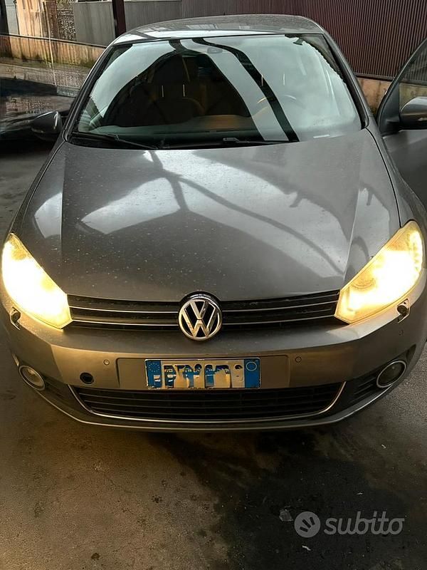 Usata VW Golf 105 CV (77 kW) 2011 Grigio Monovolume