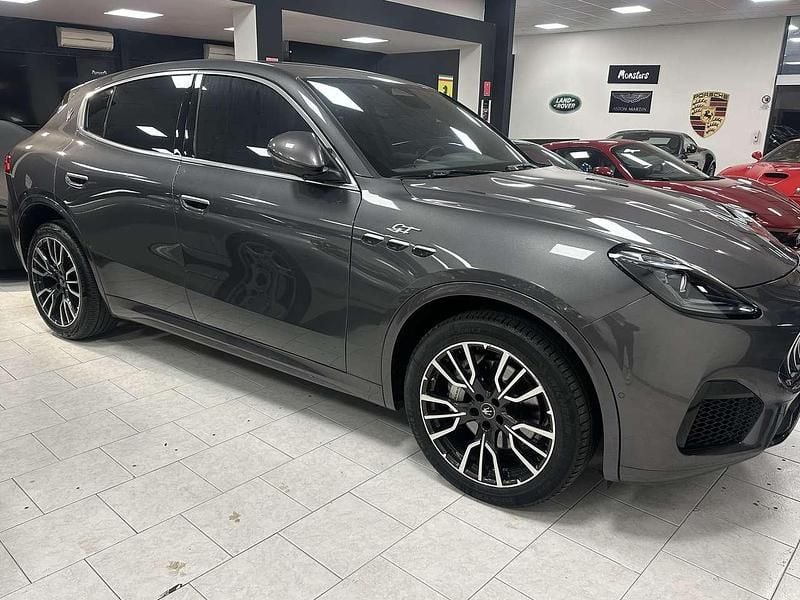 Usata Maserati Grecale GT 300 CV (220 kW) 2023 Grigio alfieri SUV