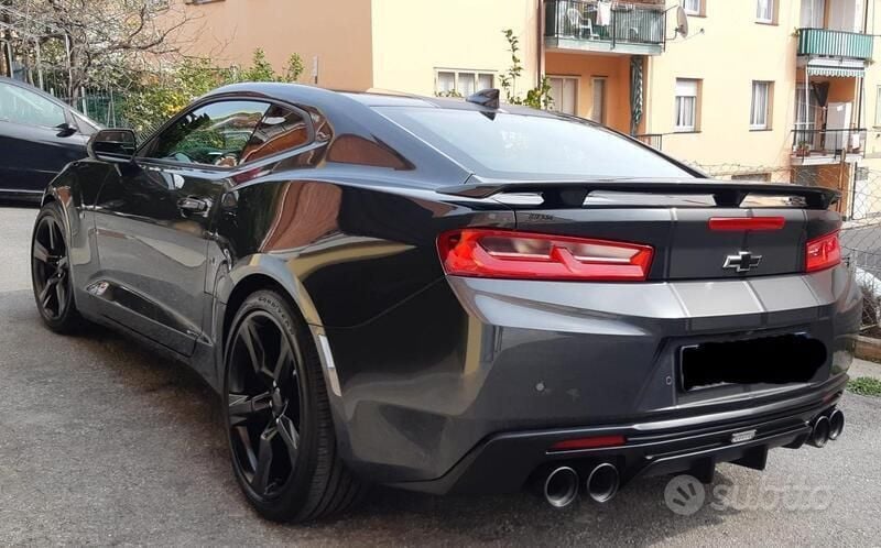 Grigio Usata 2019 Chevrolet Camaro Coupé | 41.000 € (Molto cara) - Immagine 1/4